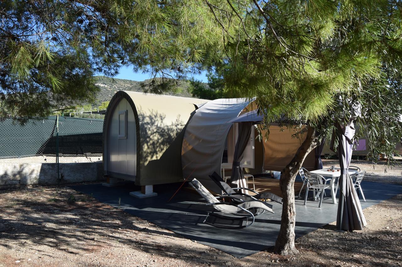 מאטינאטה Camping Fontana Delle Rose מראה חיצוני תמונה